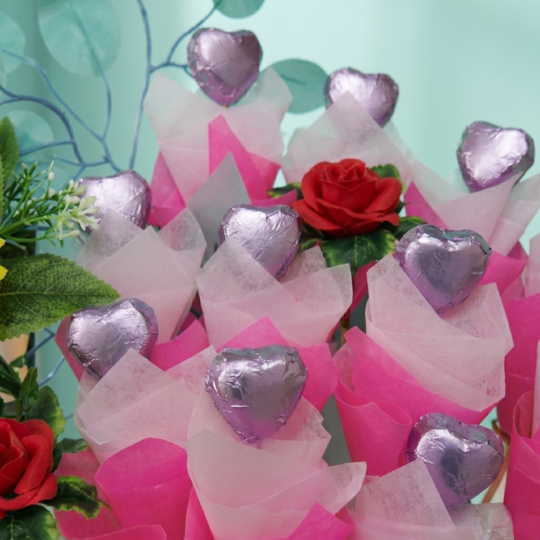 Heart shape Chocolate bouquet (2)