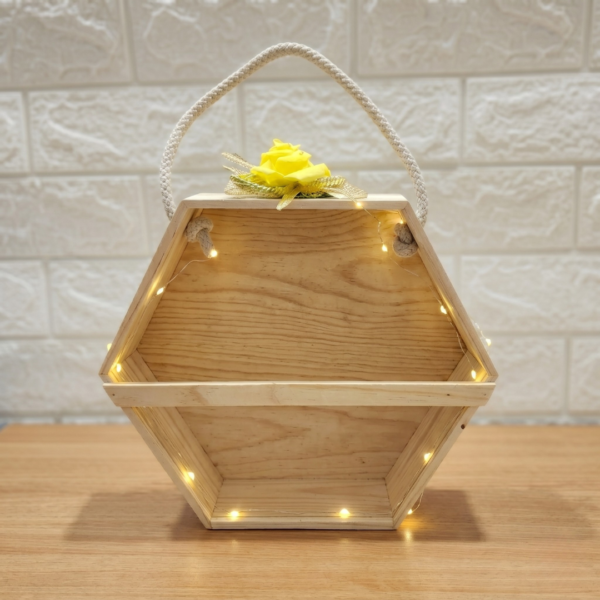 Hexagonal wooden Premium basket (1)