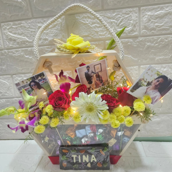 Hexagonal wooden Premium basket